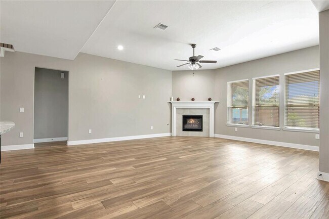 Foto del edificio - 5203 Kingship Ct