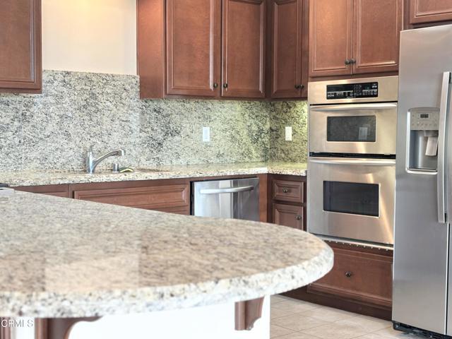Foto del edificio - 4214 Tradewinds Dr