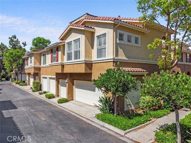 Building Photo - 1401 Elk Grove