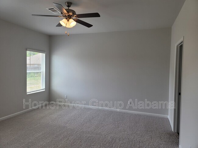 Building Photo - 16395 Seminole Dr