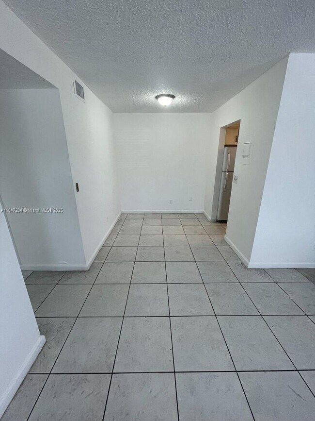 Foto del edificio - 6035 SW 37th St