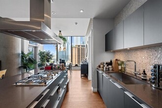 Building Photo - 210 Lavaca St