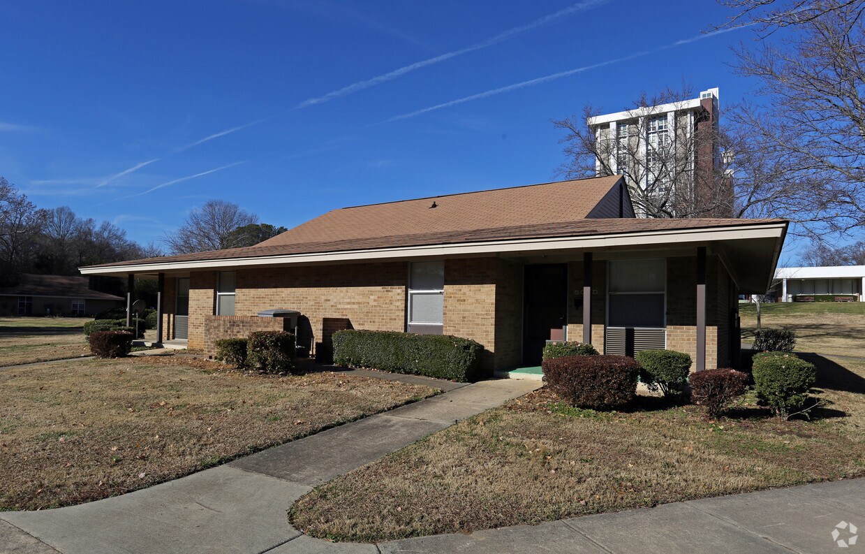 Foto del edificio - Strawn Cottages