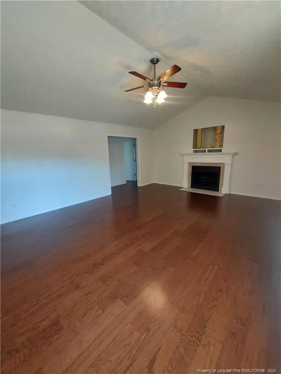Building Photo - 2512 Camp Lejeune Ct