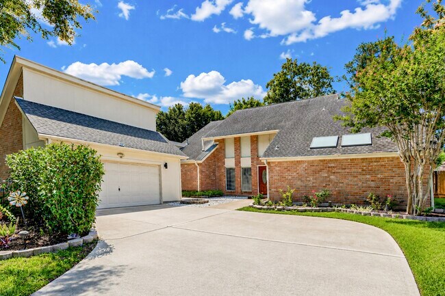 Foto del edificio - 14119 Cherry Mound Rd