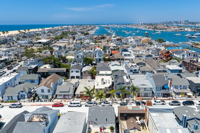 Foto del edificio - Furnished or Unfurnished.  Turn Key Peninsula Rental