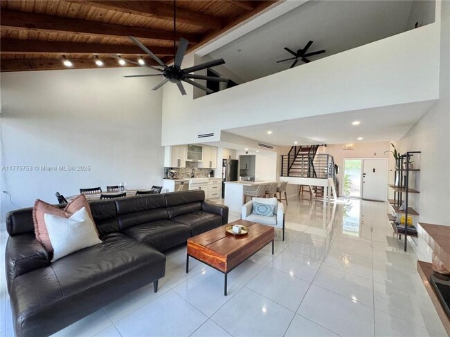 Foto del edificio - 3 bedroom in Pembroke Pines FL 33026