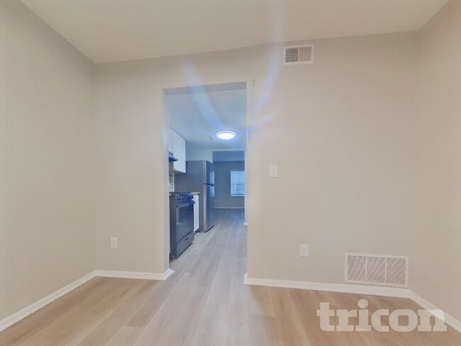 Building Photo - 1743 Napa Valley Ct SE