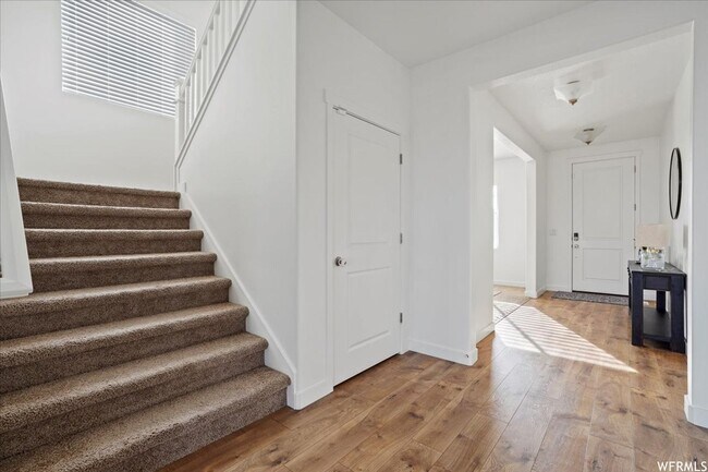 Foto del edificio - Gorgeous Home with unobstructed views in Herriman