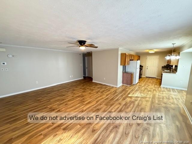 Foto del edificio - 539 Crooked Creek Ct