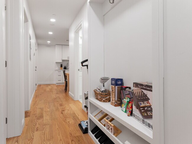 Building Photo - 1 Central Sq