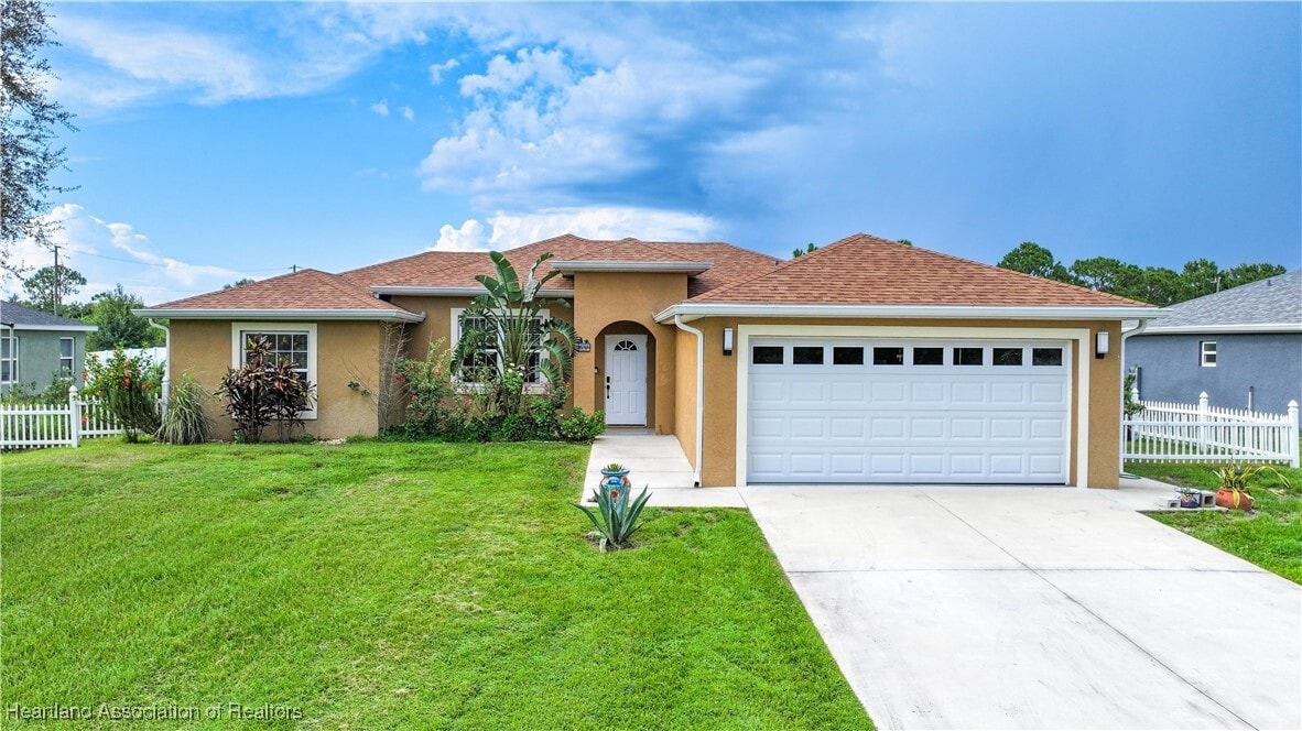 Foto principal - 196 Liberty Dr NE