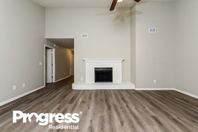 Building Photo - 4471 Princeton Terrace