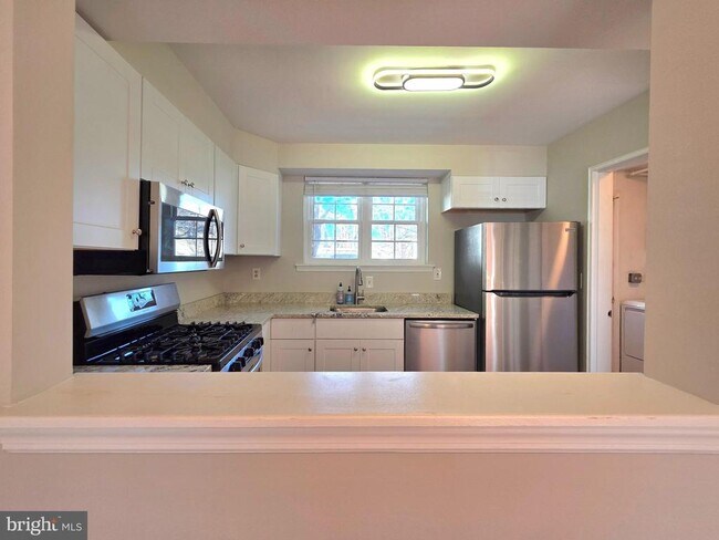 Foto del edificio - 2510 N Dearing St