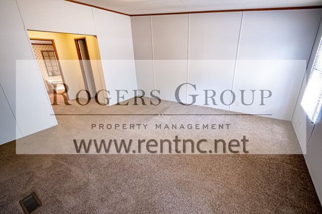 Foto del edificio - Homes for rent in Henderson NC - 44 Skylar...