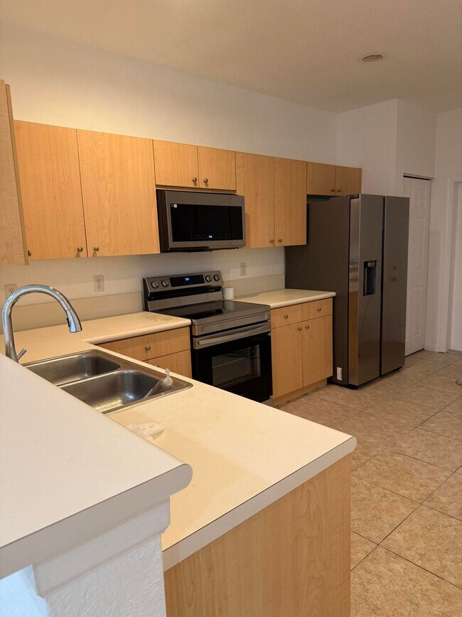 Foto del edificio - 3906 Cherry Ln