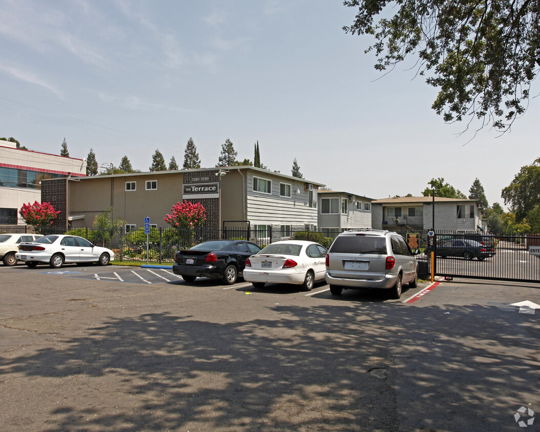 Building Photo - The Terrace Apartments