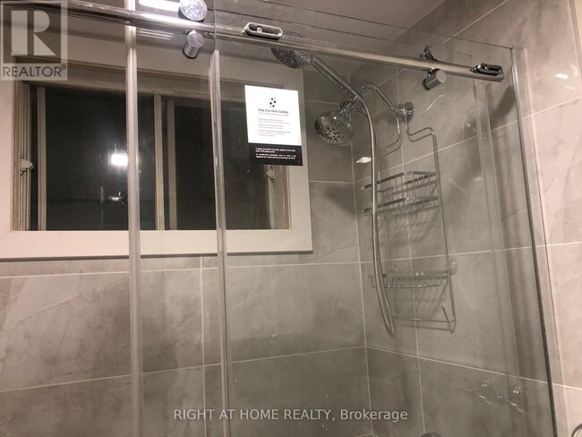 Building Photo - 55 Glendale Ave