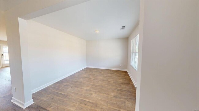 Building Photo - 7726 Shaddix St