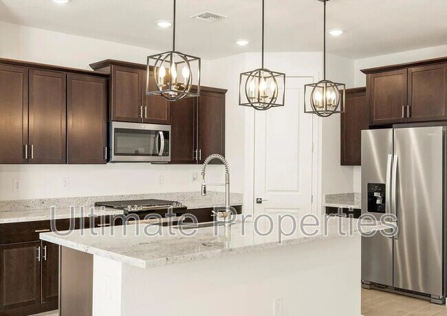 Foto del edificio - 17322 W Eva St