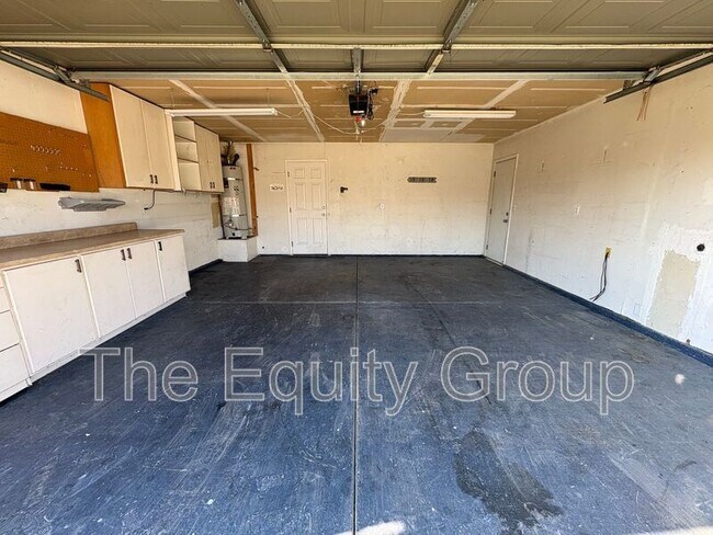 Foto del edificio - 905 S Laguna St