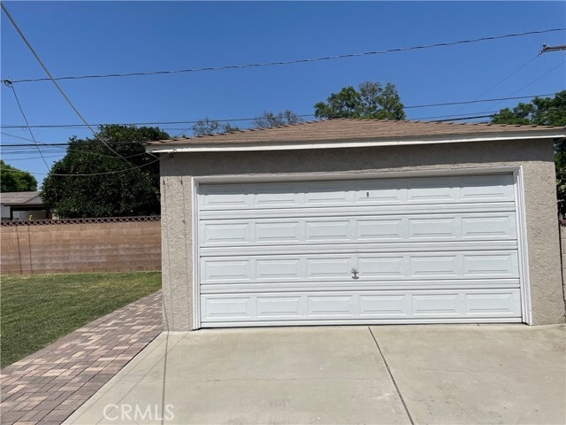 Building Photo - 14747 Carnell St