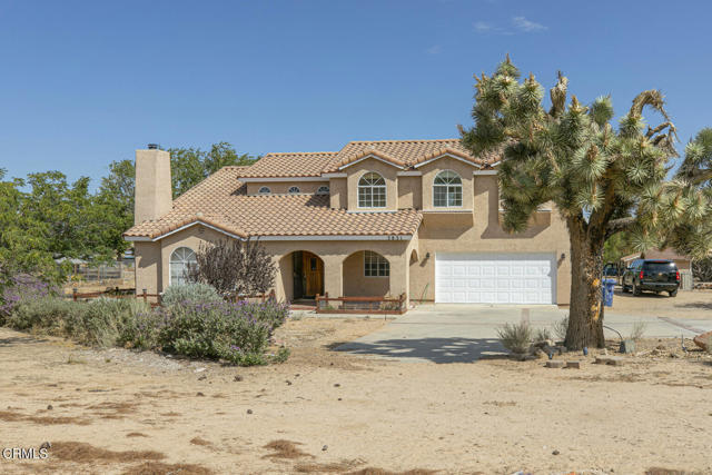 Primary Photo - 3831 E Ave T 8