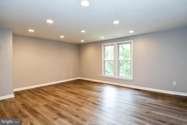 Foto del edificio - 14488 Black Horse Ct