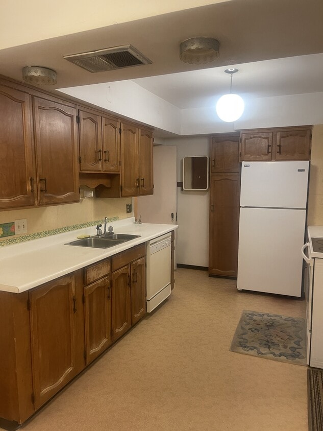 Photo principale - 65 W 49th Ave