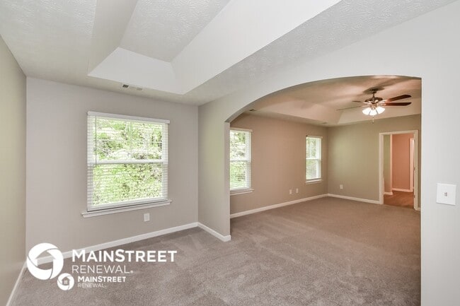 Building Photo - 4524 Parkway Cir