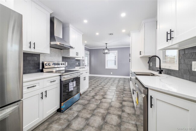 Building Photo - 38 Heather Ln