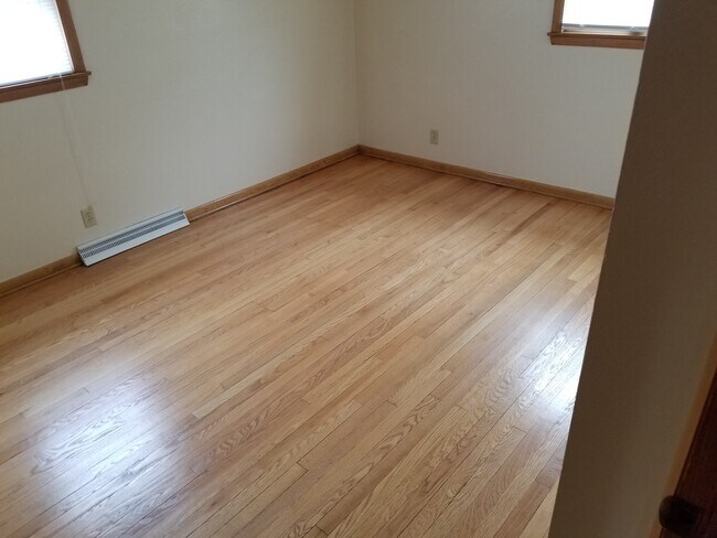 Foto del edificio - 7908 W Morgan Ave
