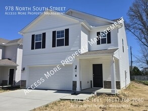 Building Photo - 978 N South St