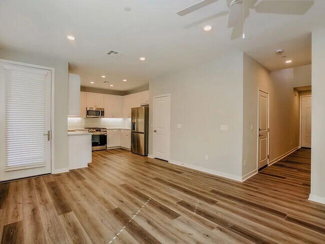 Foto del edificio - 31710 Luther Dr