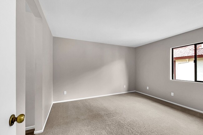 Building Photo - 18129 American Beauty Dr