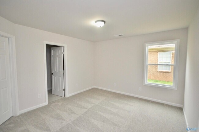 Foto del edificio - 160 Swansea Ln