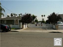 Foto del edificio - 10543-10569 Poplar St
