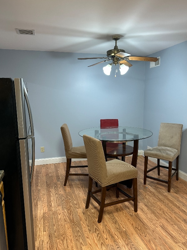 Building Photo - 9132 Joyce Ln