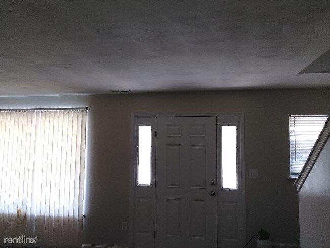 Building Photo - 3 br, 1.5 bath House - 1119 27th street