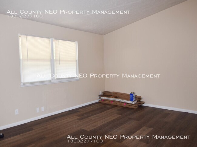 Foto del edificio - 1927 Preston Ave. Duplex for Rent!