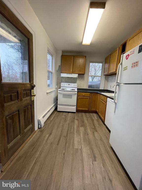 Foto del edificio - 925 Watson Rd