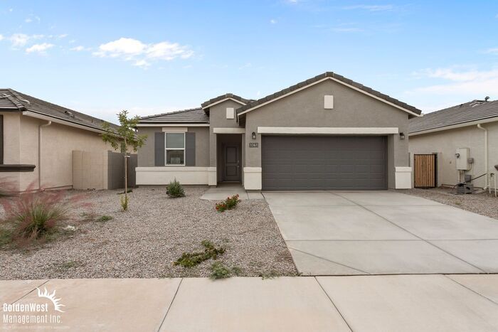 Primary Photo - Charming 3Bdm 2Ba Home in Coolidge!