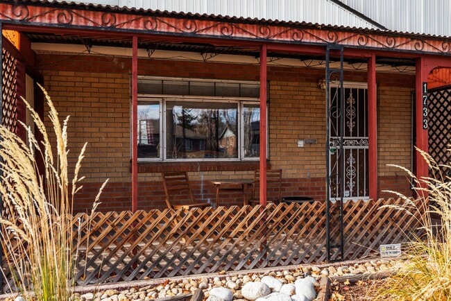 Foto del edificio - 1733 Lima St