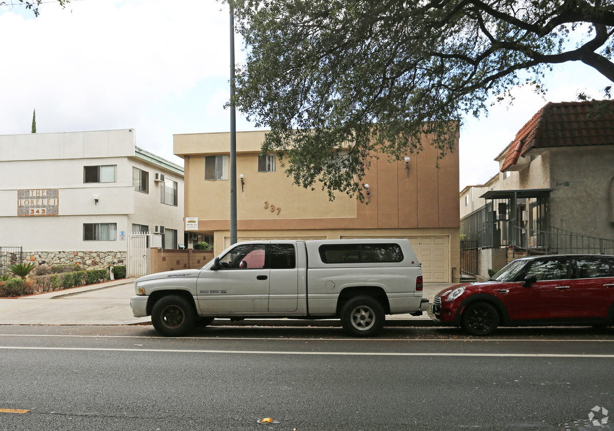 Foto del edificio - 337 Riverdale Dr