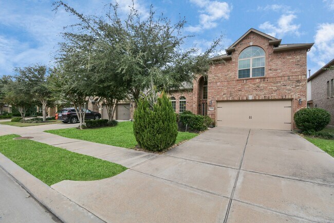 Building Photo - 17510 Woodfalls Ln