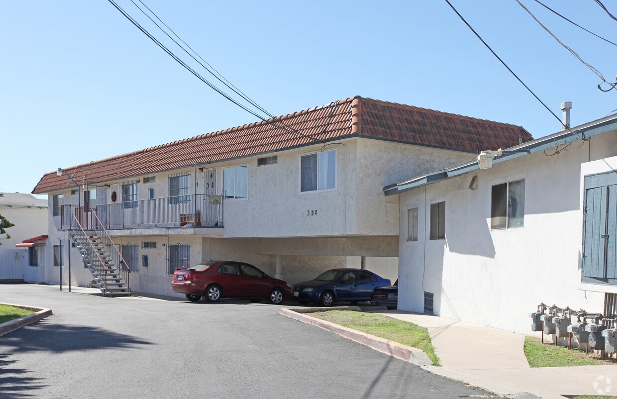 Building Photo - 350 S Vista Ave