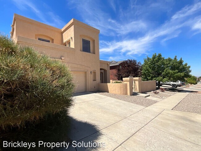 Building Photo - 4 br, 3.5 bath House - 11208 Amman Avenue NE