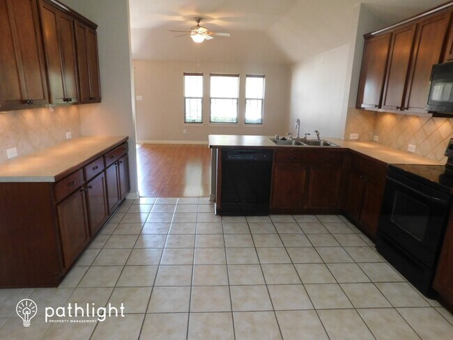 Building Photo - 2709 Sequoia Drive