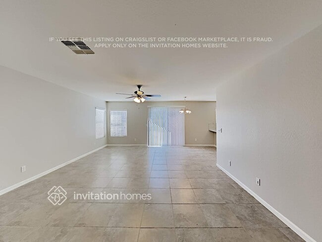 Foto del edificio - 917 S 224th Ln