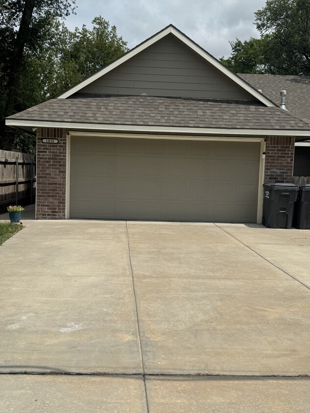 Foto principal - 1056 N Sheridan St